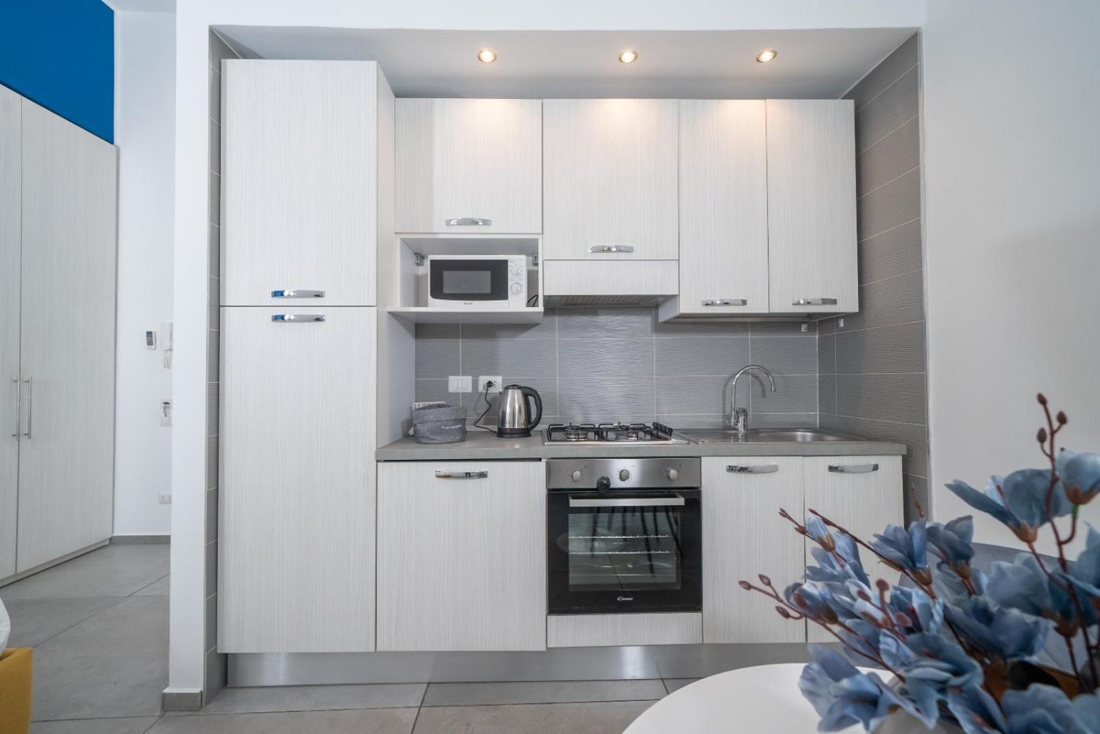 Bovio Boutique Studio Apartment Naples Luaran gambar