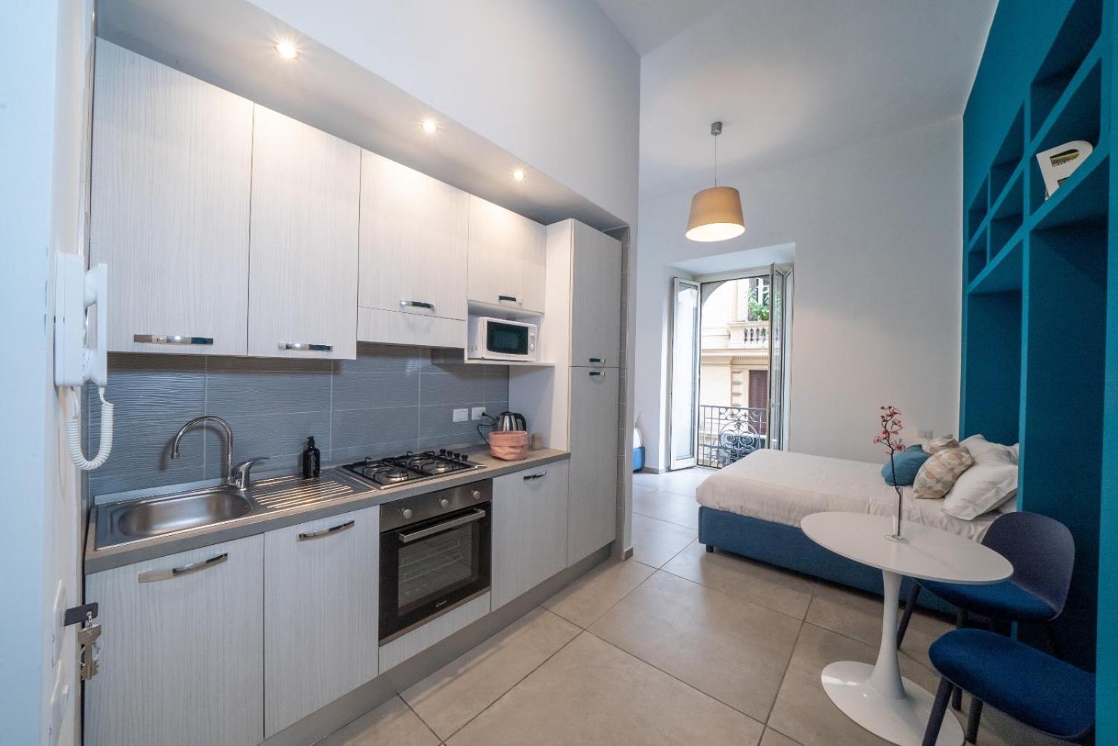 Bovio Boutique Studio Apartment Naples Luaran gambar