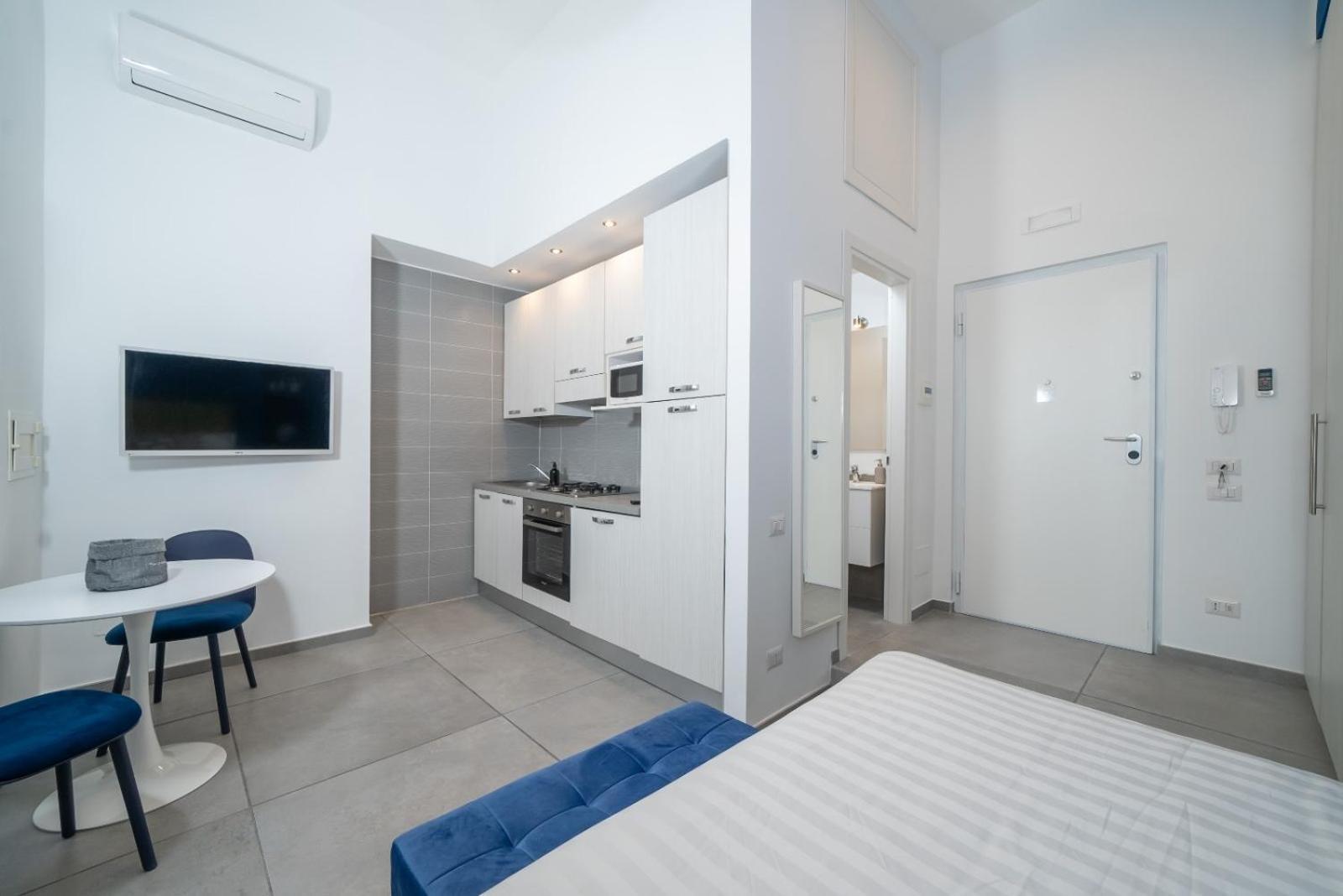 Bovio Boutique Studio Apartment Naples Luaran gambar